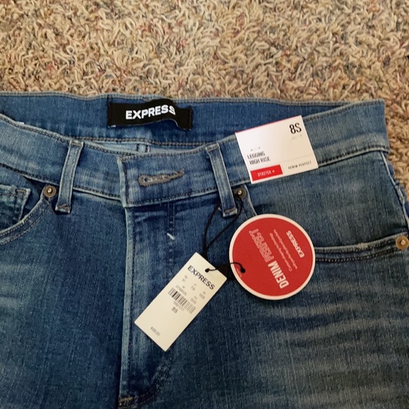 Express High Rise Legging - Picture 2 of 10